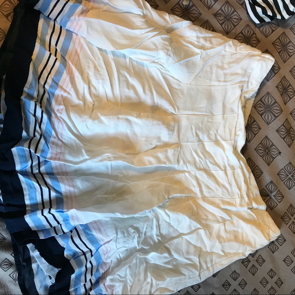 Old Navy Tennis style Skirt Size L